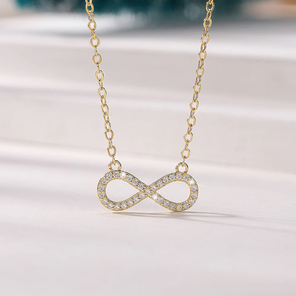 Twist Heart Diamond Pendant